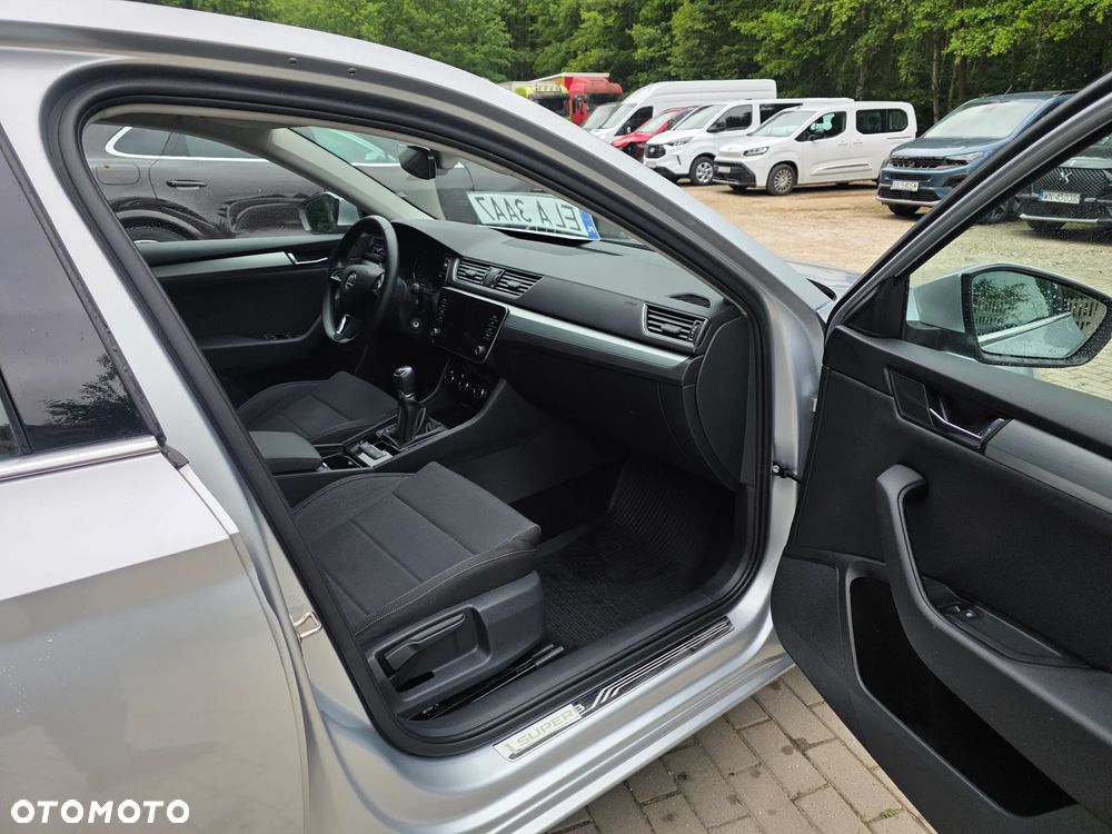 Skoda Superb 1.5 TSI ACT Ambition - 14