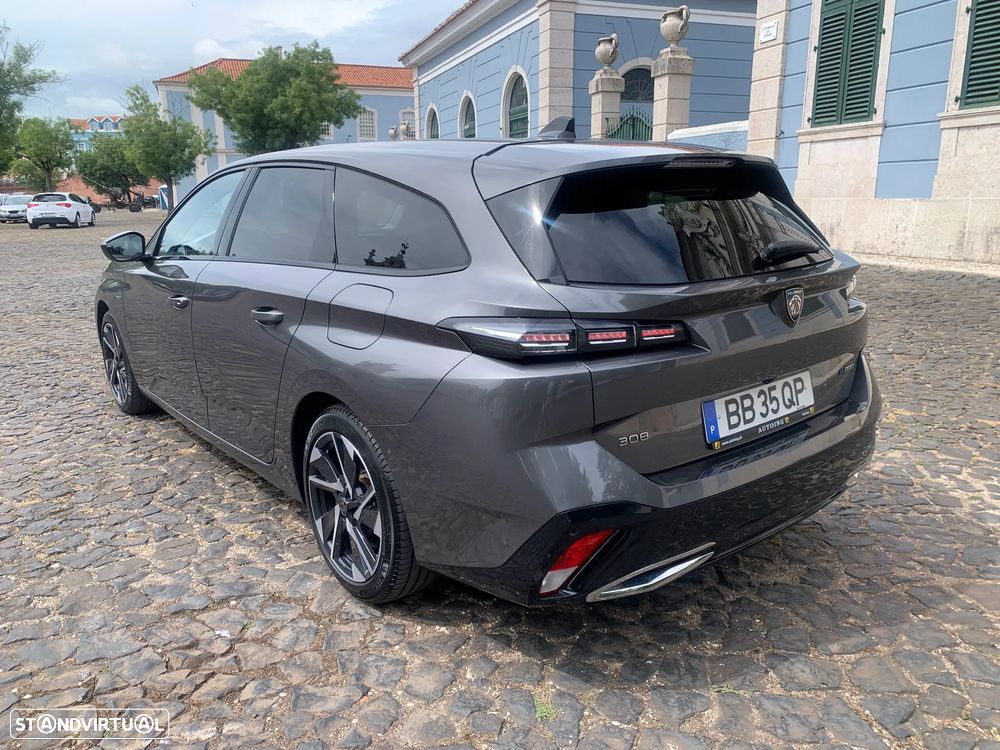 Peugeot 308 SW 1.6 Hybrid Allure Pack e-EAT8 - 17