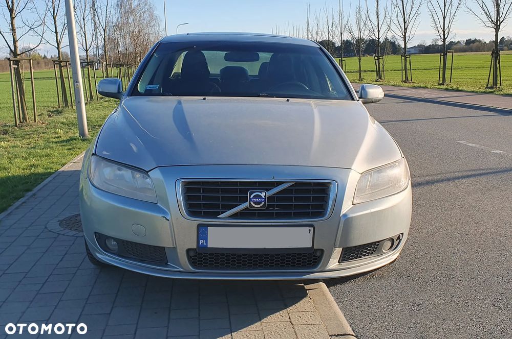 Volvo S80 - 2