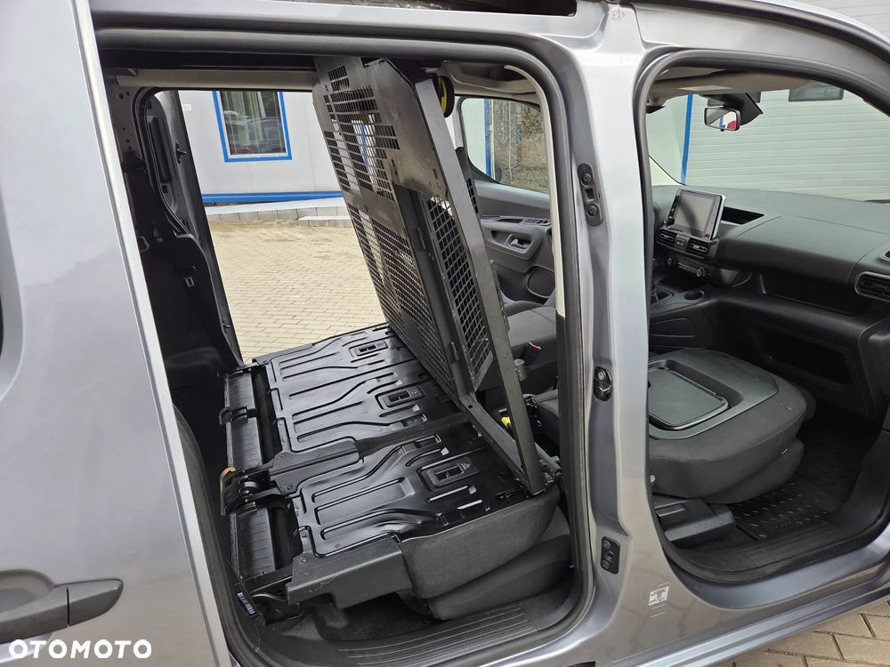 Opel Combo - 36