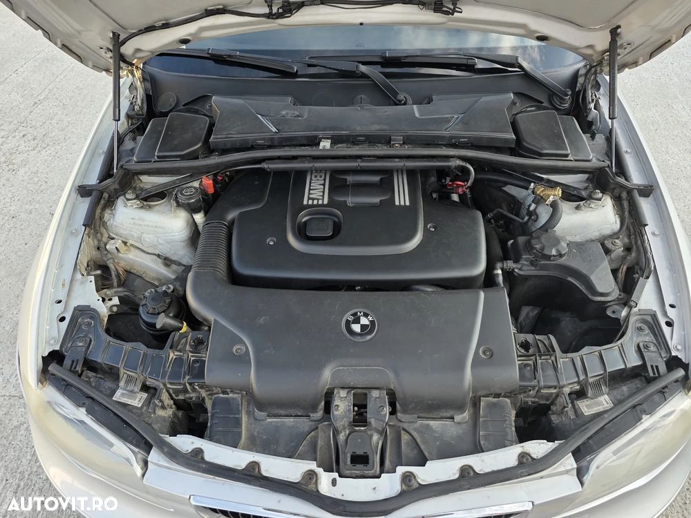 BMW Seria 1 120d - 11
