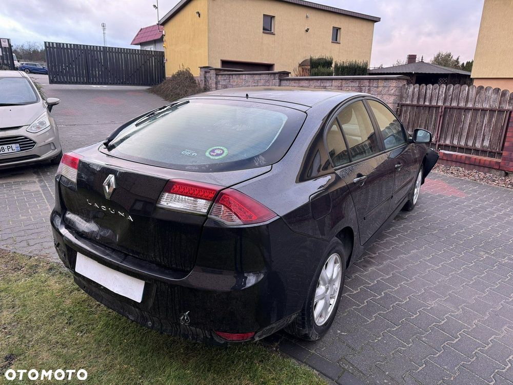 Renault Laguna - 3