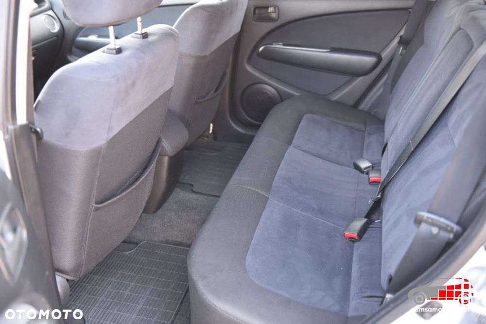 Mitsubishi Outlander - 15