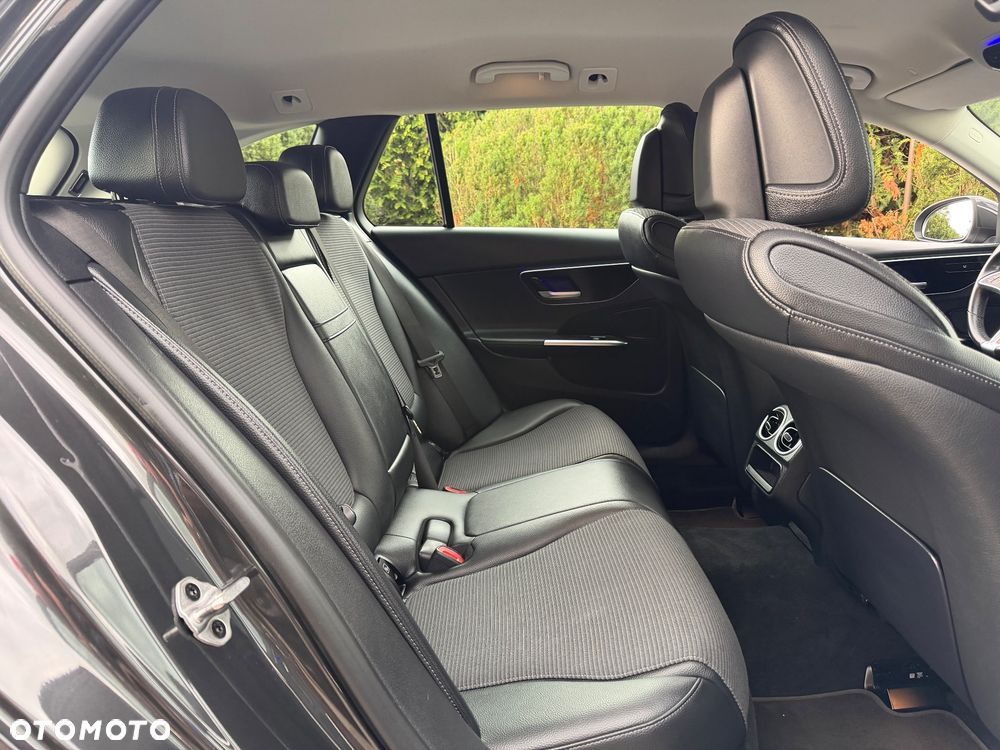 Mercedes-Benz Klasa C 200 d 9G-TRONIC Edition Avantgarde - 29