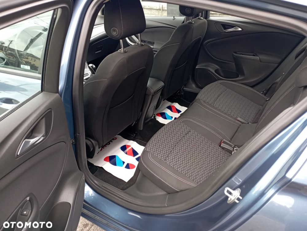 Opel Astra - 12