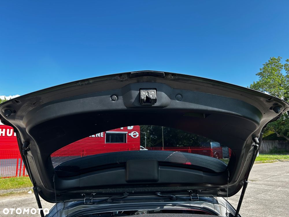 Mazda 3 1.6 Sport Comfort - 12