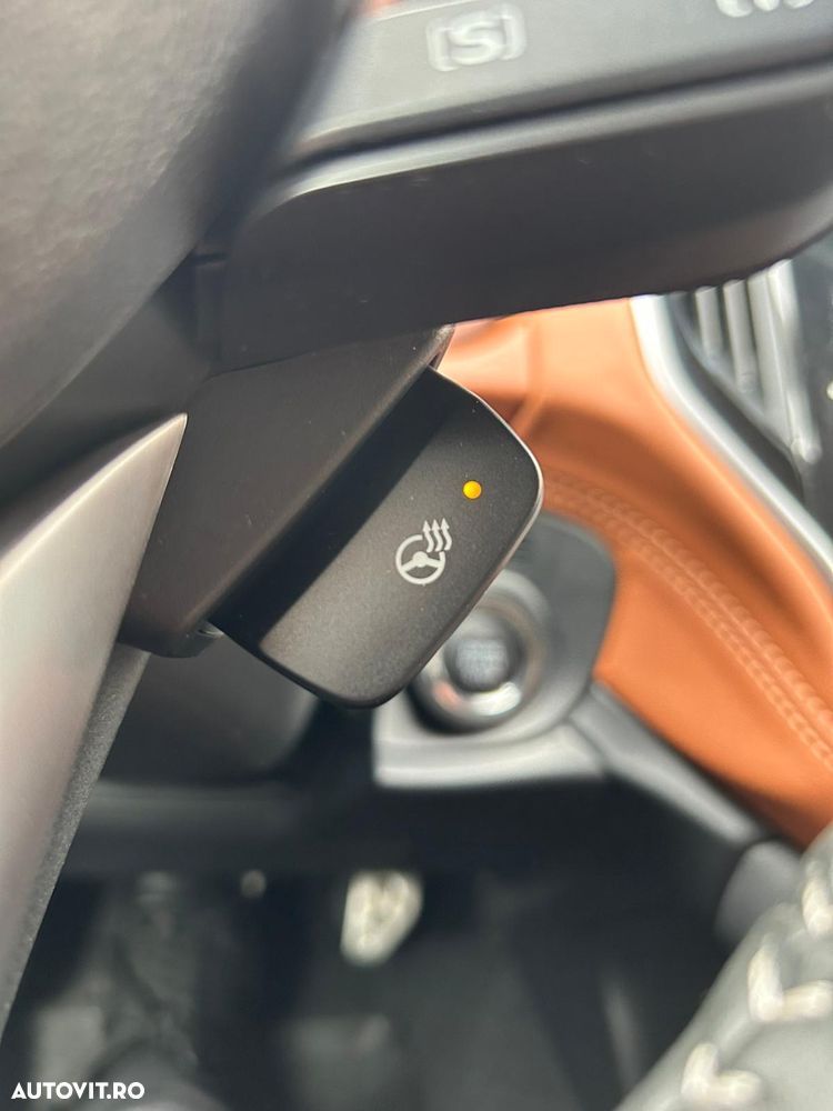 Subaru Outback 2.5I LinearTronic CVT Premium - 32