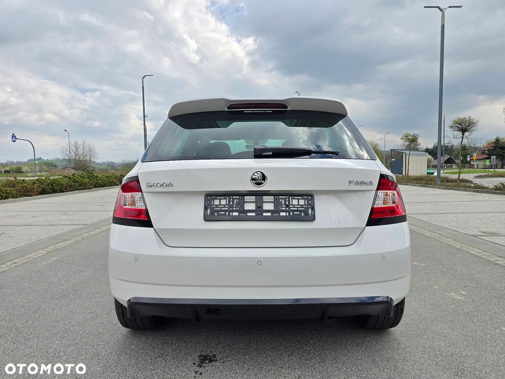 Skoda Fabia 1.0 TSI Monte Carlo - 31