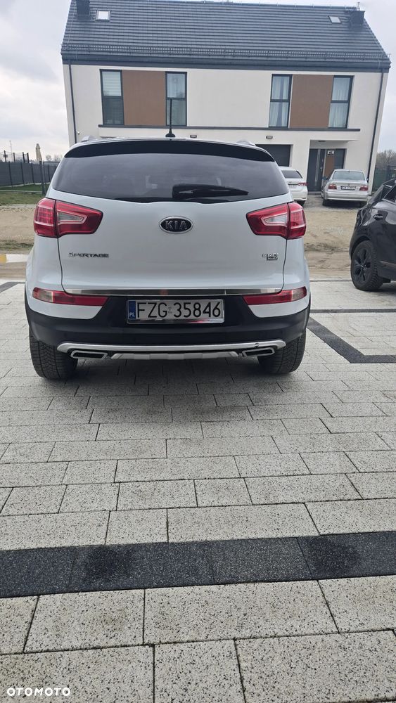 Kia Sportage 2.0 CRDI XL - 11
