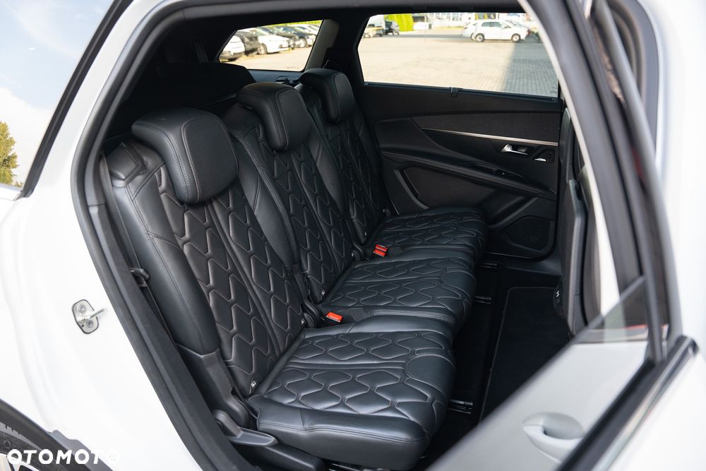 Peugeot 5008 ver-1-6-puretech-gt-s-s-eat8 - 36