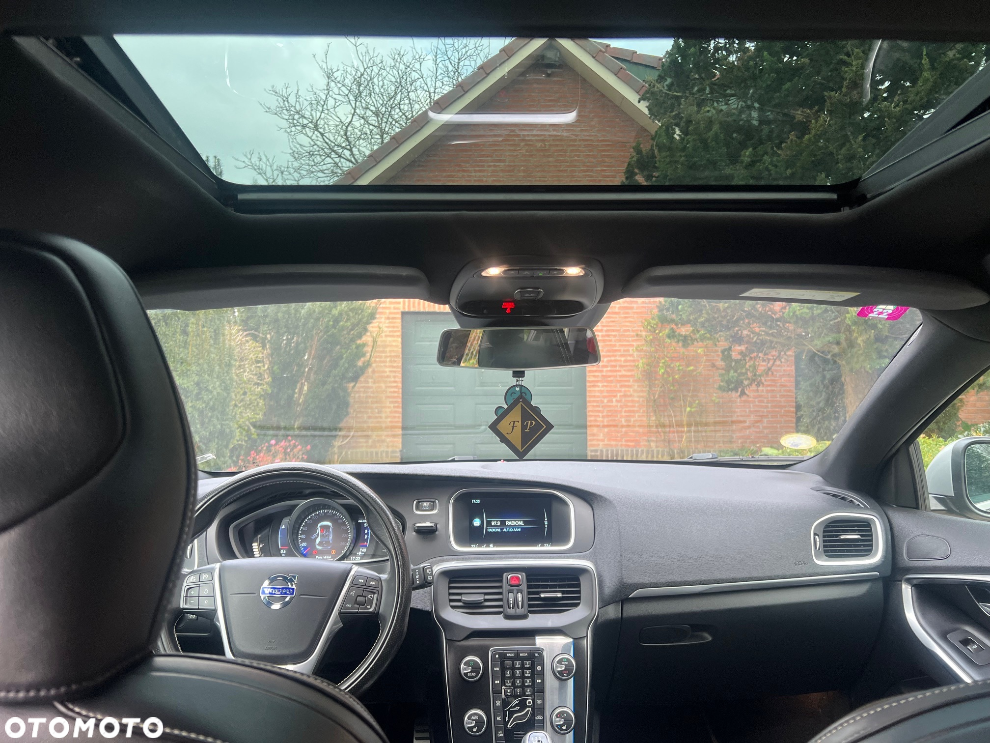 Volvo V40 D2 RDesign - 2