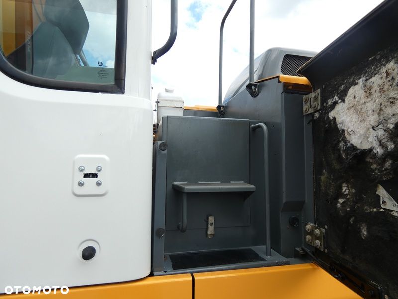 Liebherr R906LC BŁOTNIAK / Ładny Stan / Tylko 13.226mtg / - 15