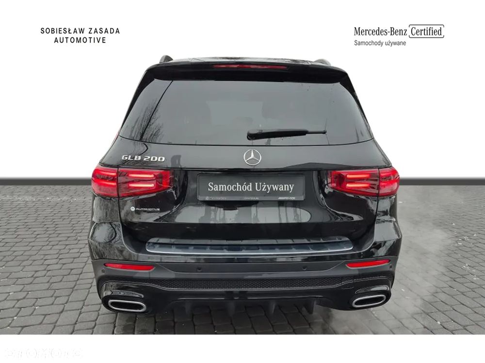 Mercedes-Benz GLB 200 AMG Line 7G-DCT - 4