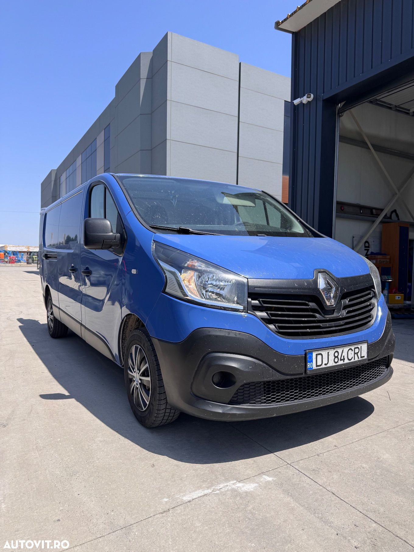 Renault Trafic - 1
