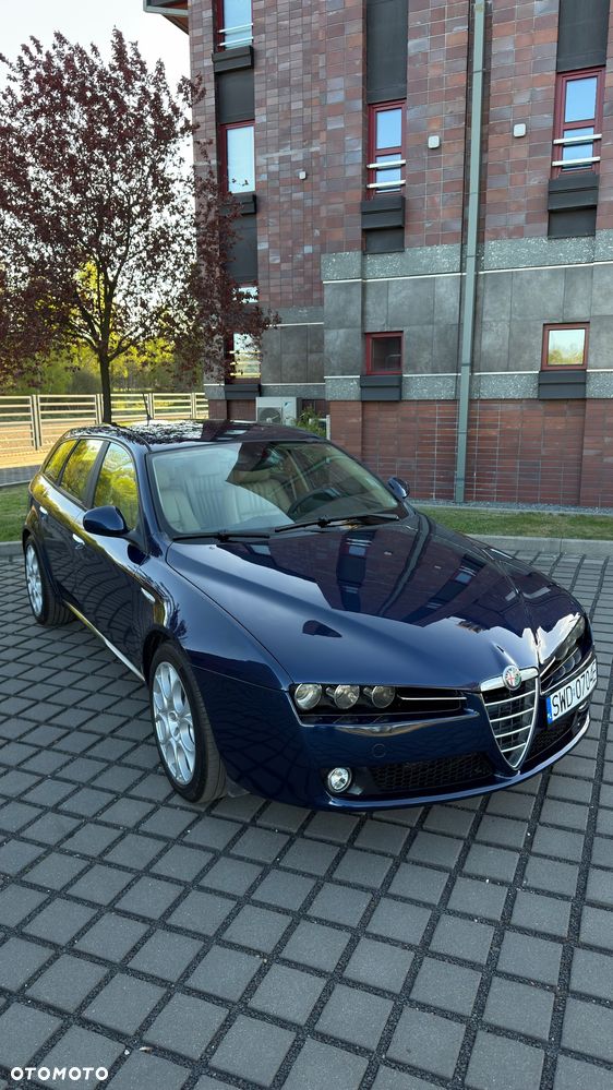 Alfa Romeo 159 2.4 JTDM 20V DPF Q-Tronic Turismo - 3