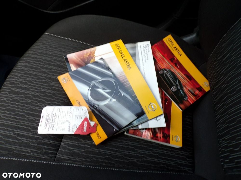 Opel Astra - 20