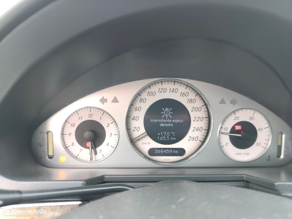 Mercedes-Benz E 220 CDI Avantgarde - 16