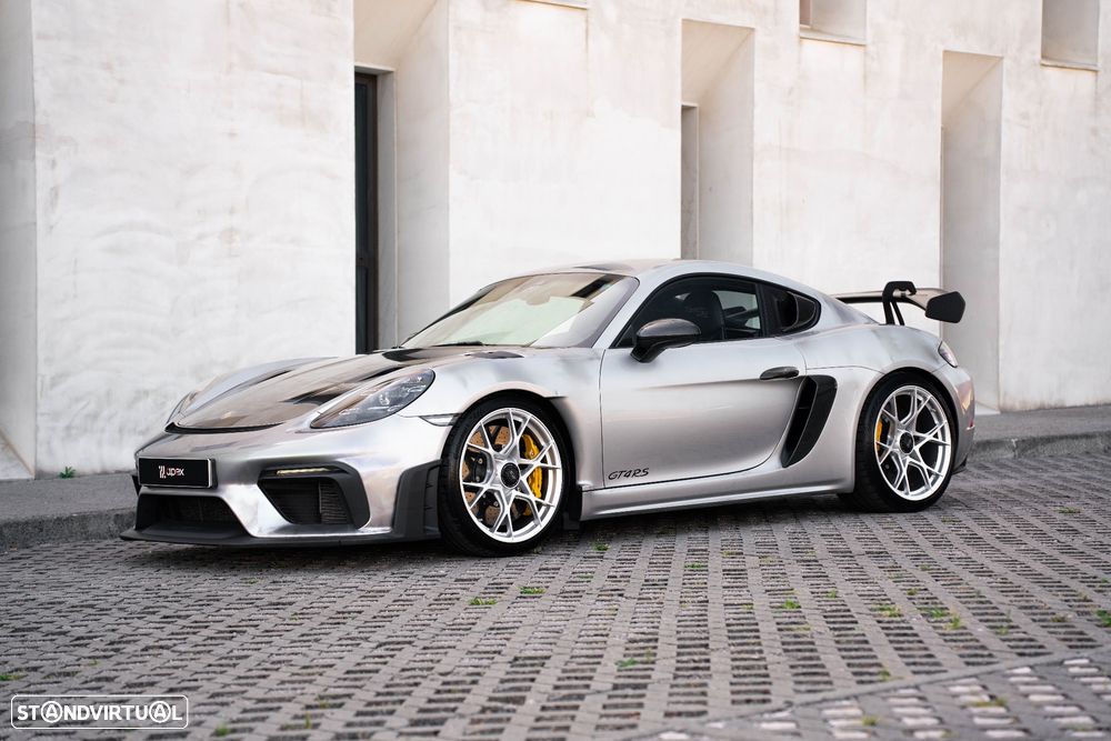 Porsche 718 Cayman GT4 RS - 3