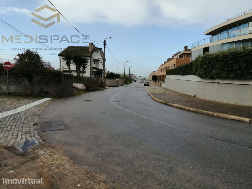Invista em terreno junto à praia Lavra, Matosinhos - Grande imagem: 5/10