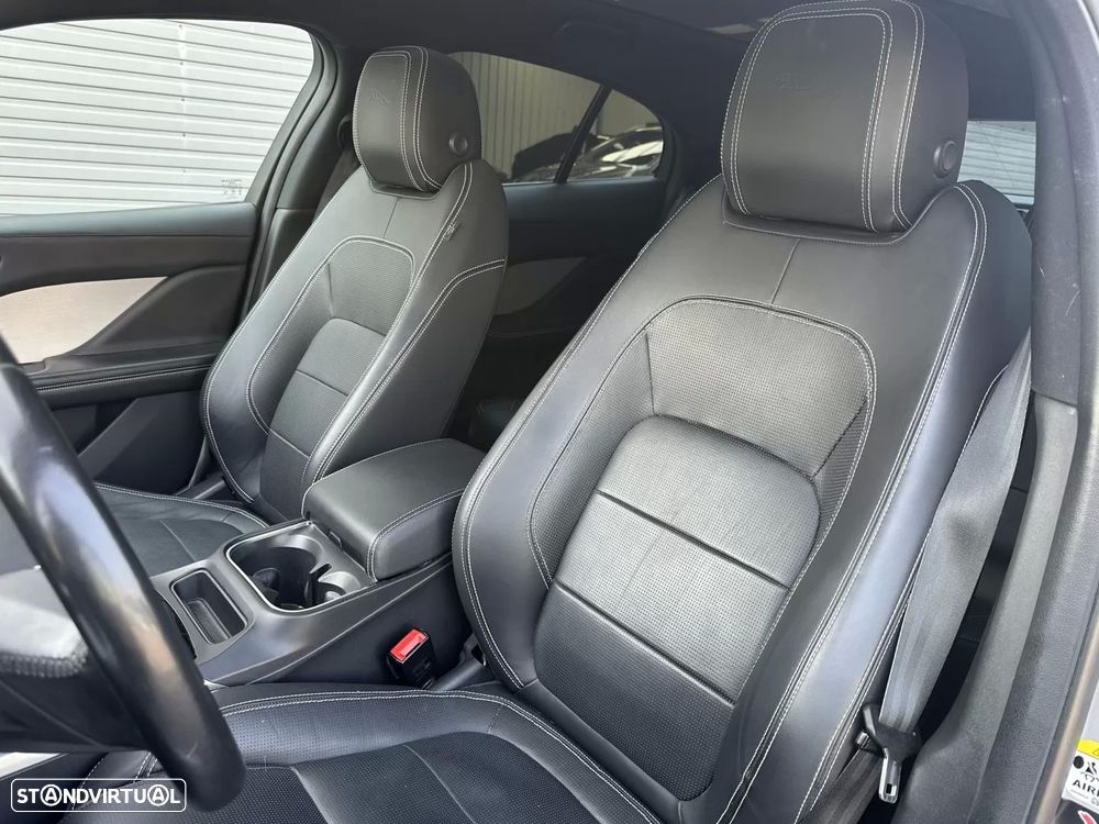 Jaguar I-Pace EV400 AWD R-DYNAMIC HSE - 38