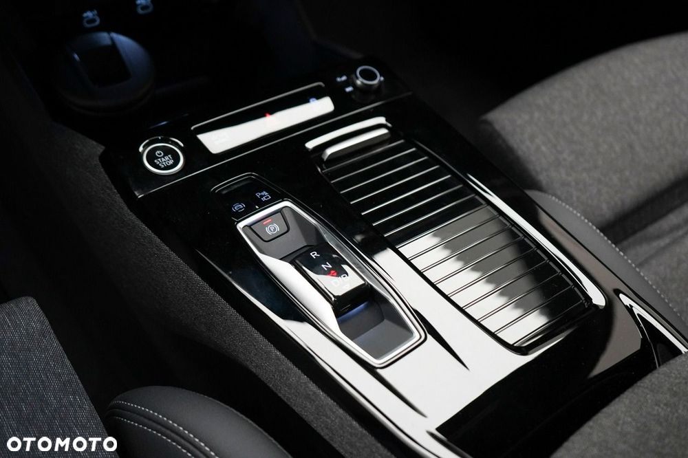 Audi Q6 Sportback e-tron - 24
