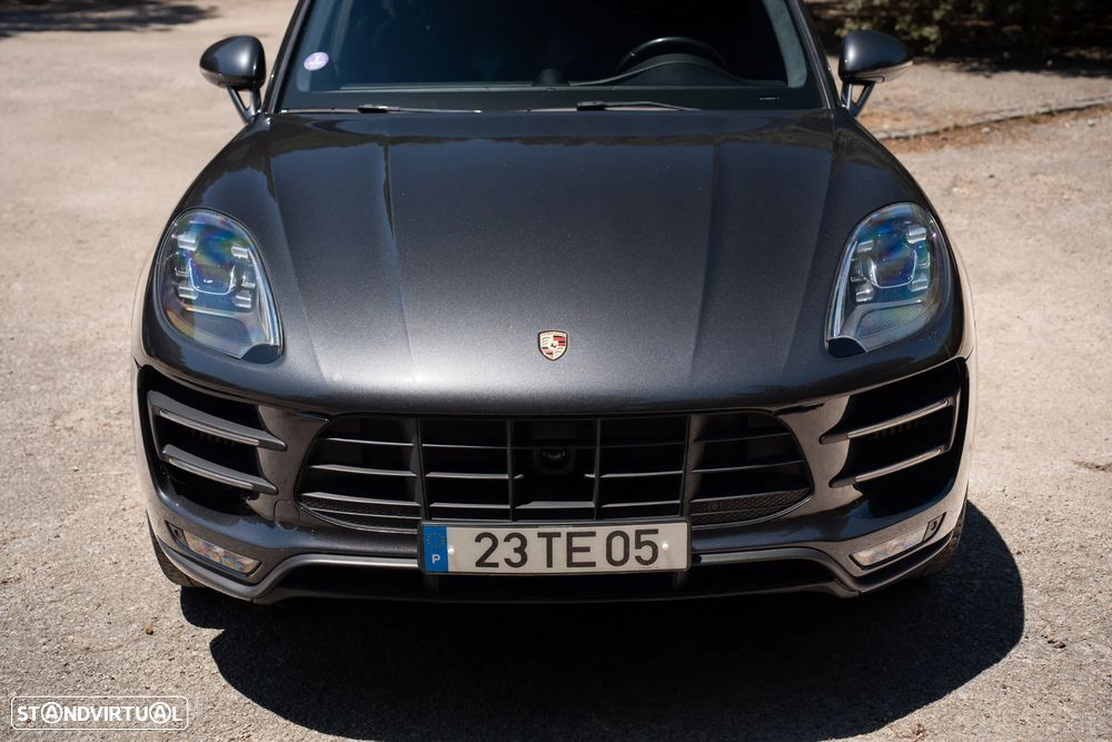 Porsche Macan Turbo - 14