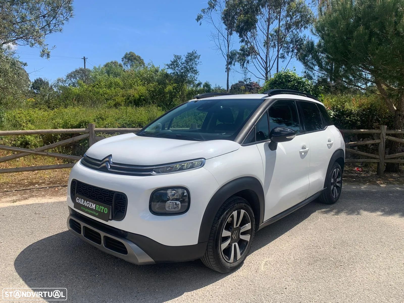 Citroën C3 Aircross 1.2 PureTech Shine - 1