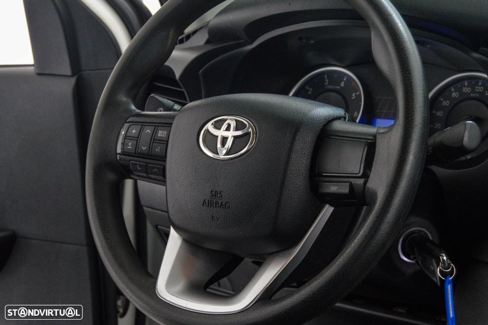 Toyota Hilux 2.4 D-4D 4X2 Cabine Extra 3L - 31