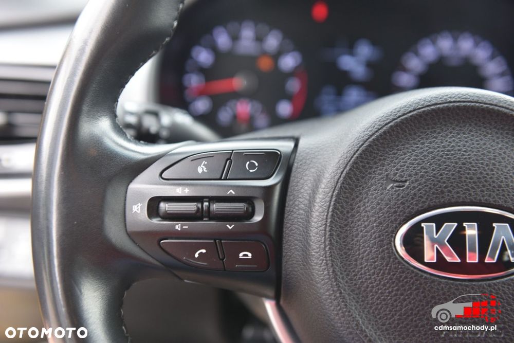 Kia Stonic - 35