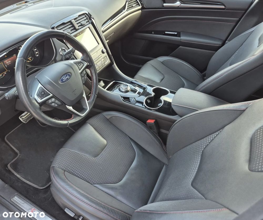 Ford Mondeo 2.0 EcoBlue ST-Line - 12