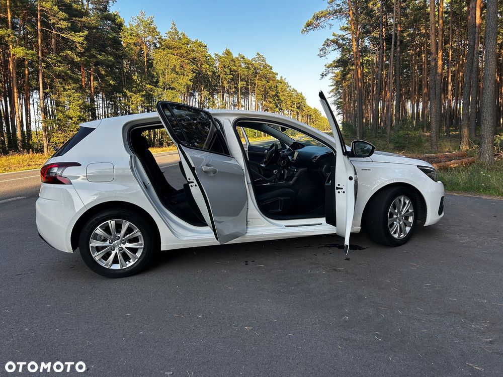 Peugeot 308 - 14
