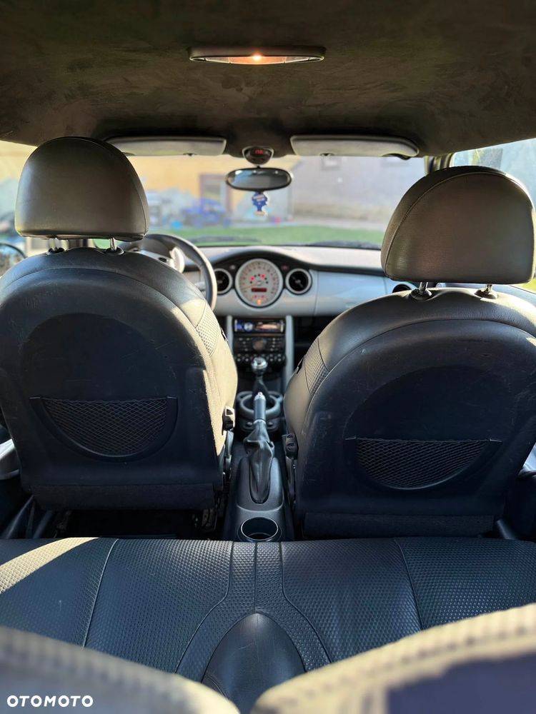 MINI Cooper Seven - 9