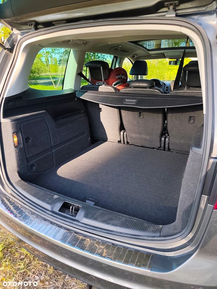 Volkswagen Sharan 2.0 TDI Comfortline - 13