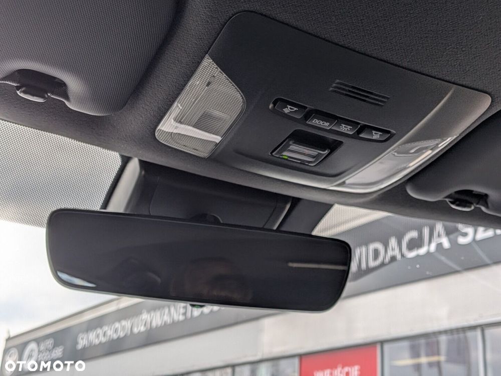 Toyota Corolla 2.0 Hybrid Comfort - 40
