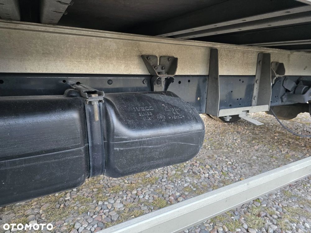 Iveco 35c14 Kontener+Winda - 9