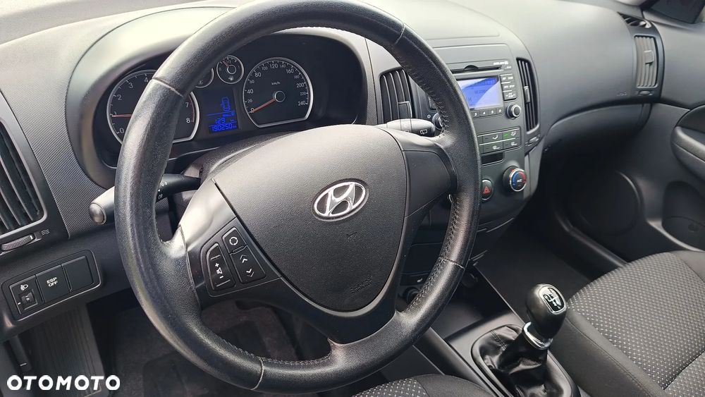 Hyundai i30 1.4 FIFA WM Edition - 18