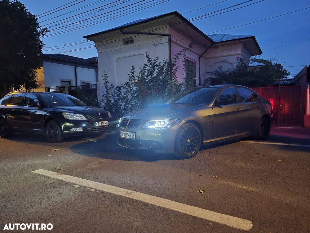 BMW Seria 3 320d DPF Efficient Dynamics Edition - 11