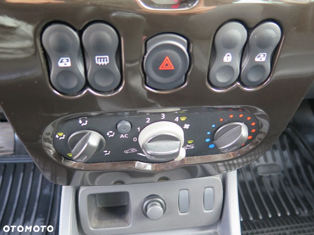Dacia Duster dCi 90 FAP 4x2 Ambiance - 18