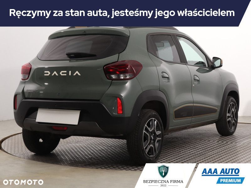 Dacia Spring - 7