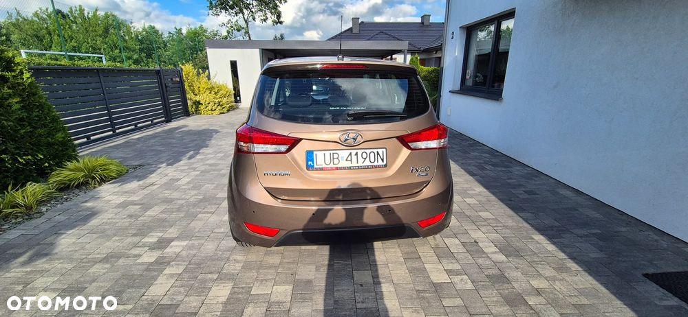 Hyundai ix20 1.4 Comfort blue - 3