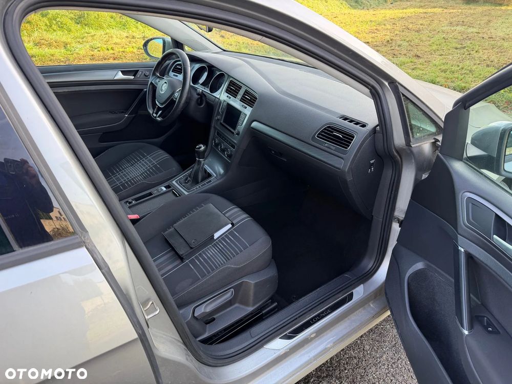 Volkswagen Golf 1.2 TSI BlueMotion Technology Lounge - 17