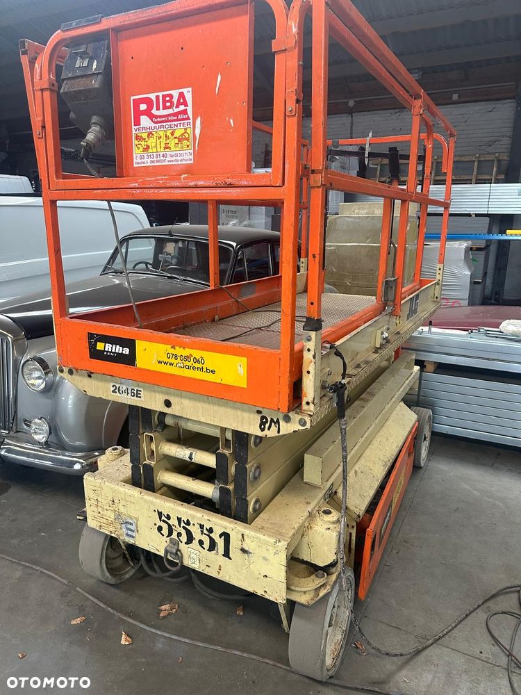 JLG - 3