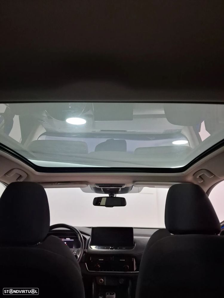 Nissan Qashqai 1.3 DIG-T N-Connecta LED+SKY Xtronic - 5