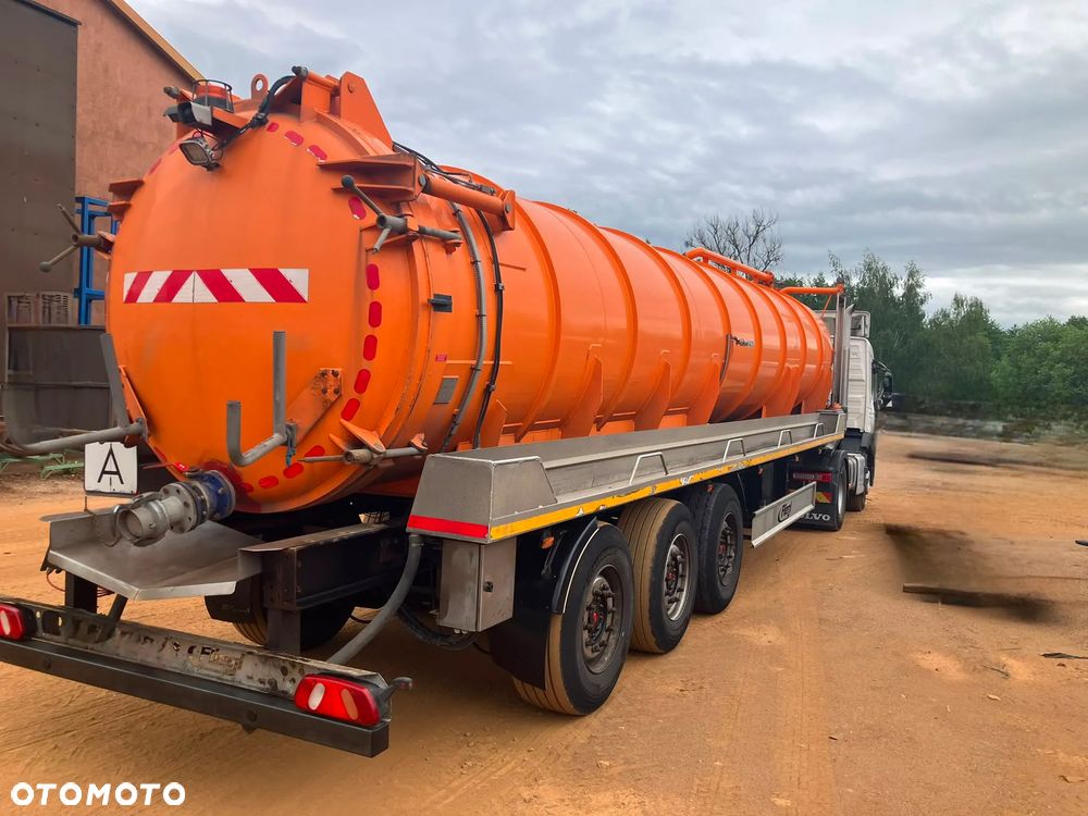 Fliegl SDS 390 ASENIZACYJNA 28400L 28,4M^3 - 3