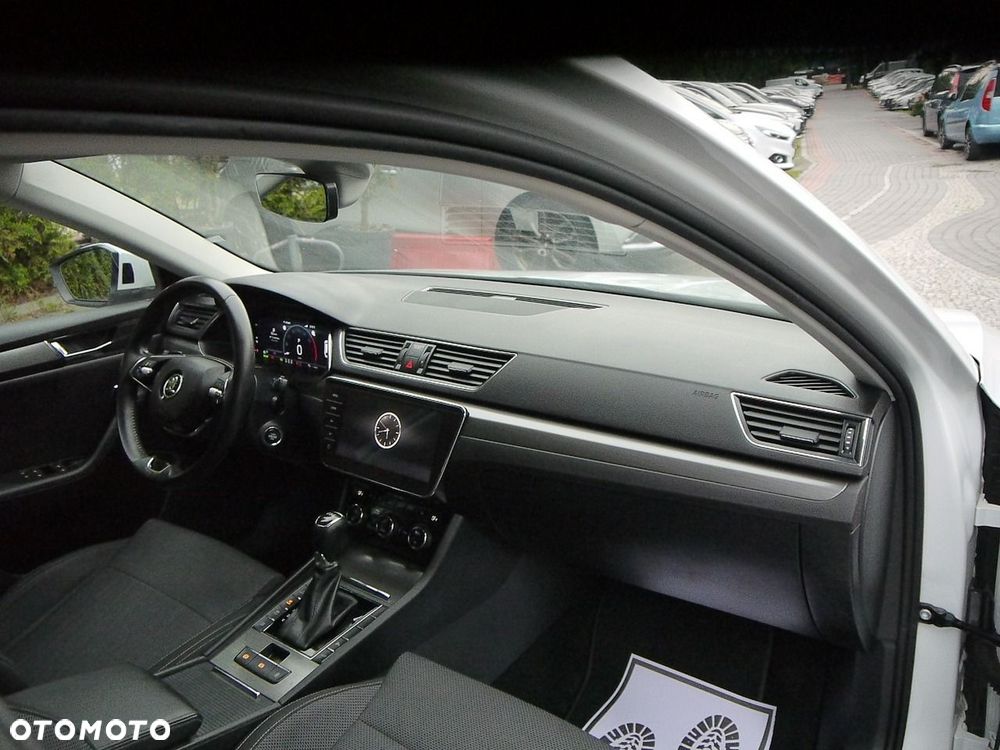 Skoda Superb - 32