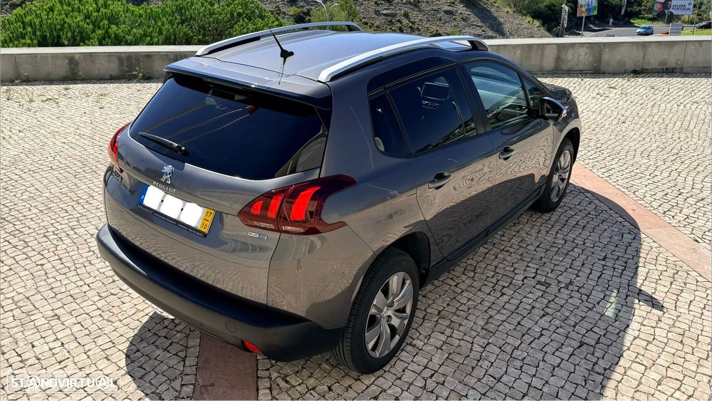 Peugeot 2008 1.6 BlueHDi Style - 9