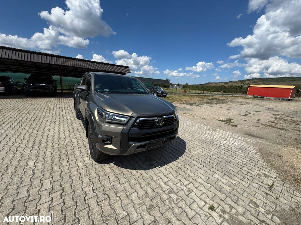 Toyota Hilux 2.8D 204CP 4x4 Double Cab AT MHEV Invincible - 1