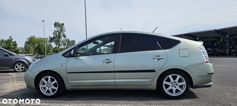 Toyota Prius 1.5 VVT-i Sol (nav) - 5