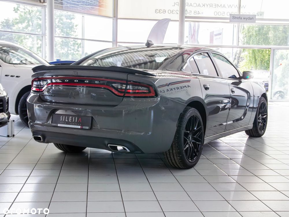 Dodge Charger - 6