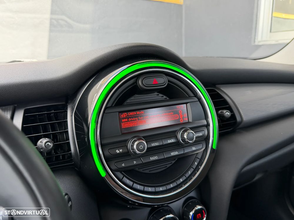 MINI 3 Portas Cooper D - 37